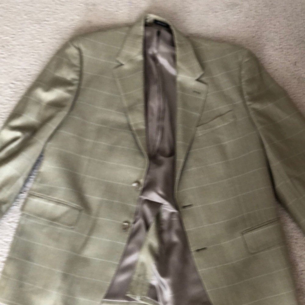 Beautiful men’s Izod blazer
